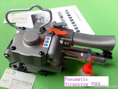 Pneumatic strapping tool, pneumatic strapping machine, pneumatic machin