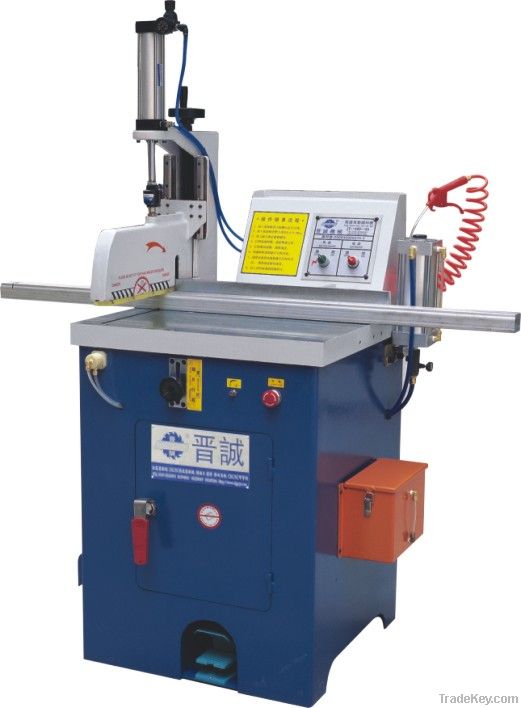 Metal circular saw machine