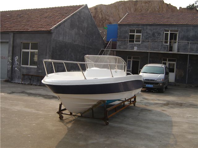 Fibreglass Boat FRP580