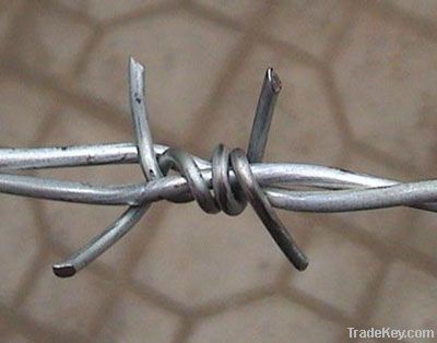 barbed wire and razor wire