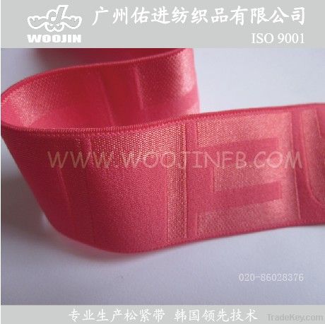 Underwear straps with bright yarn