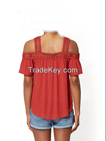 2018 red design blouses and top