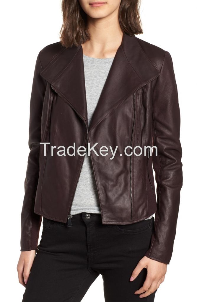 Super-sleek styling  leather  jacket