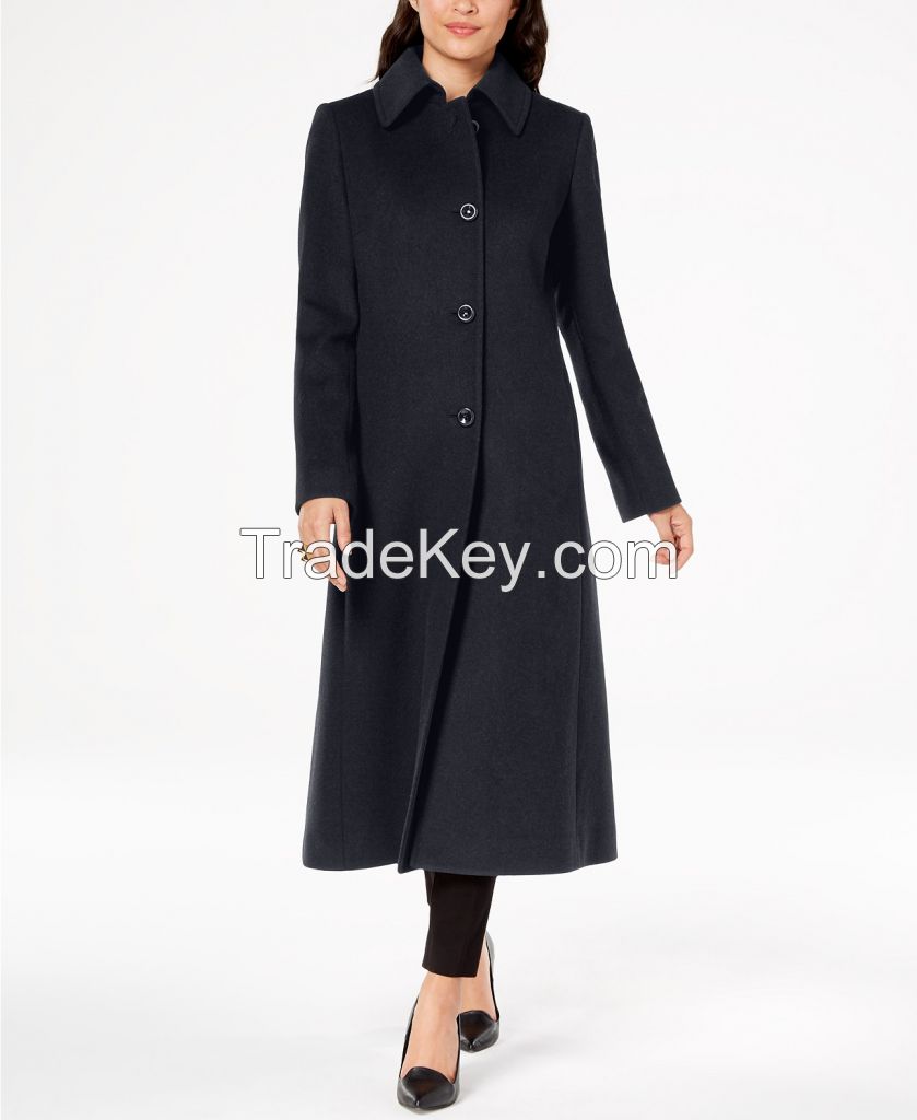 woman   long coat