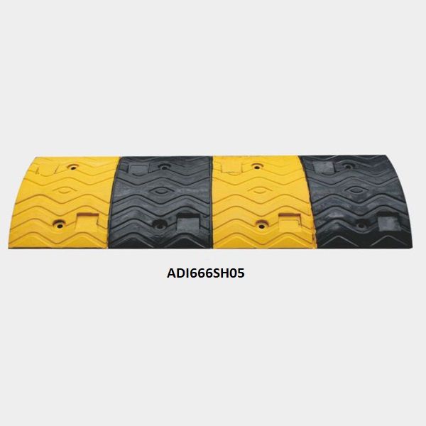 DURABLE SPEED BUMP / TRAFFIC RUBBER SAFETY SPEED HUMPS / RUBBER SPEED REDUCER /ROAD SPEED BREAKER / VEHICLE ROAD BLOCKER