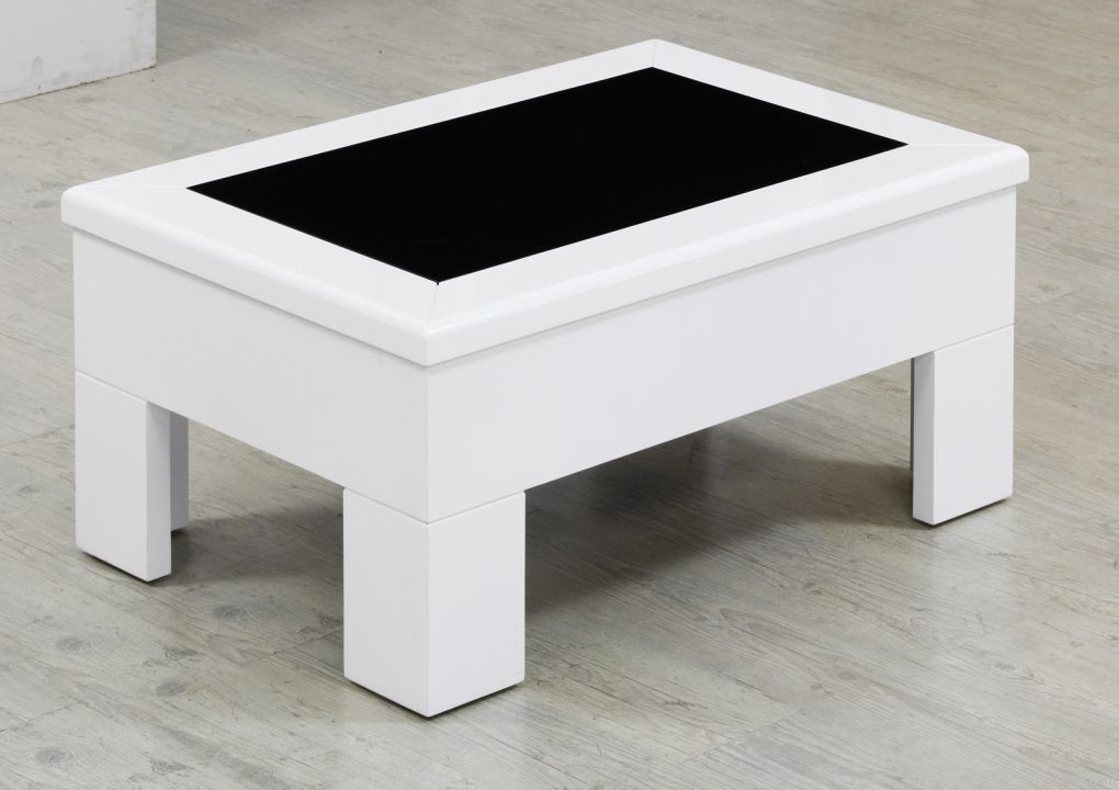 Bella coffee table