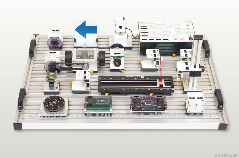 Robot assembly kit trainer