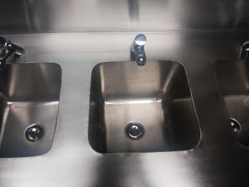 Stainless Steel Sink with Table