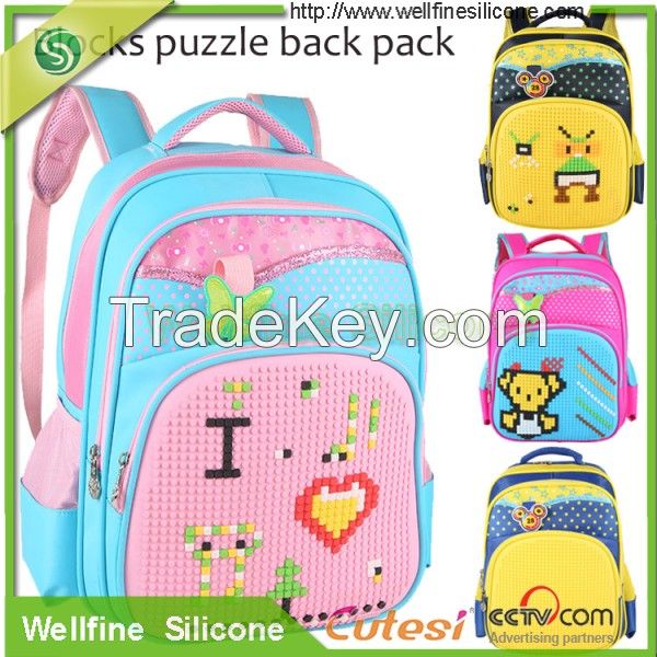 2016 fashion Mini DIY Puzzle lego backpack with silicone mat