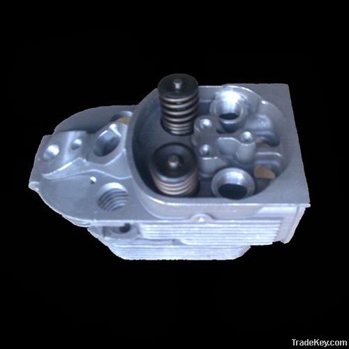 DEUTZ engine parts: FL912 Cylinder head OEM No: 02237310