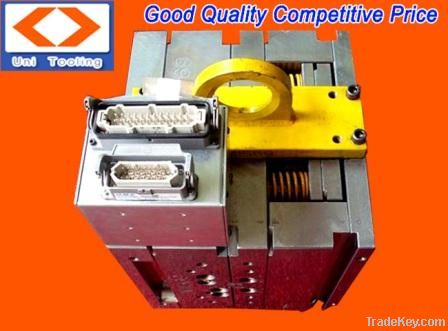 plastic injection mold and die casting mold