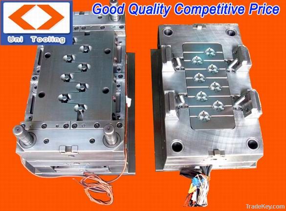 plastic injection mold and die casting mold