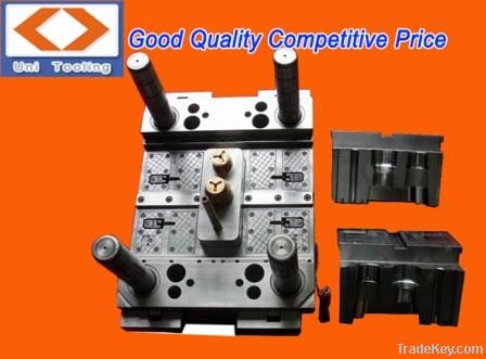 plastic injection mold and die casting mold