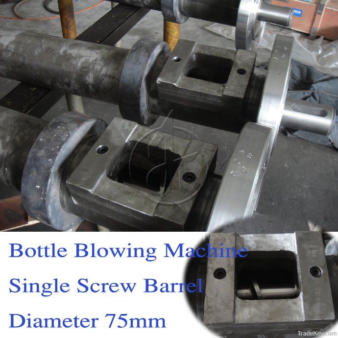 Bimetallic screw barrel for injection molding machine