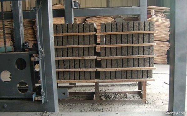 pallet for concrete block making machine