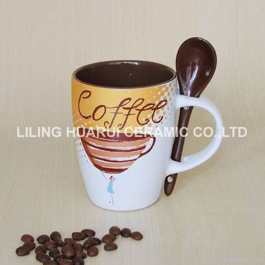 10Oz stonewear ceramic coffee mug with spoon