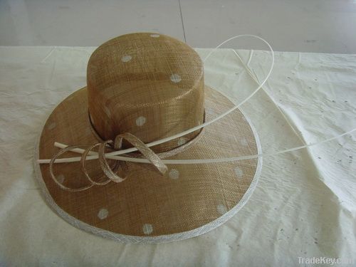sinamay hat, The bride tire