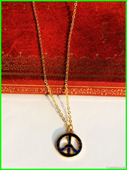 Peace Sign Necklace Anti War Pendants Fashion Jewelry
