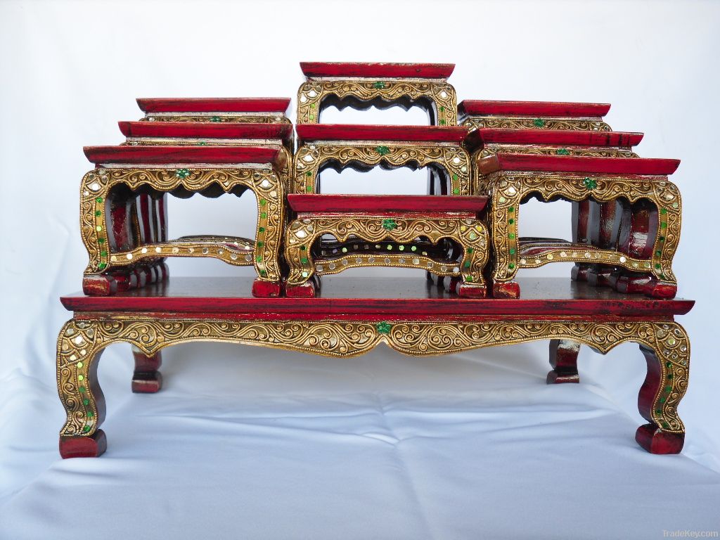 Table and bench range of Buddha statues, wooden