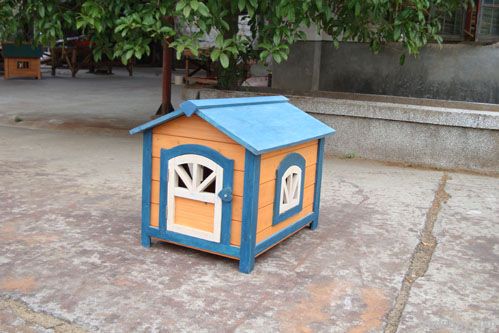 wood dog house