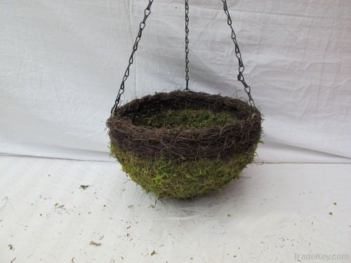 outdoor hanging basket, moss hanging basket, woven hanging baskt