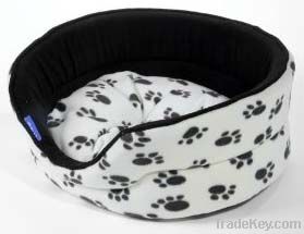 Padded Soft Comfortable Oval Pet Dog/Cat Bed in Black, 7 Sizes Availab