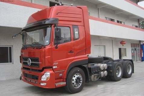 tractor trucks 4x2/6x2/6x4