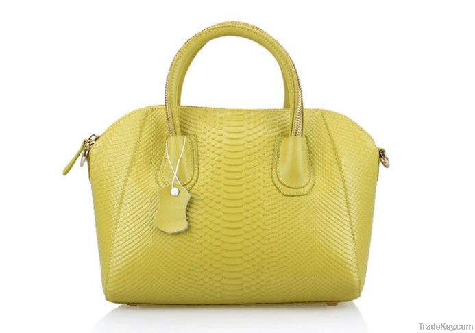 Large women leather handbag fashion