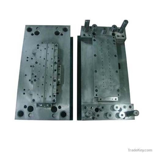 hot runner injection mould