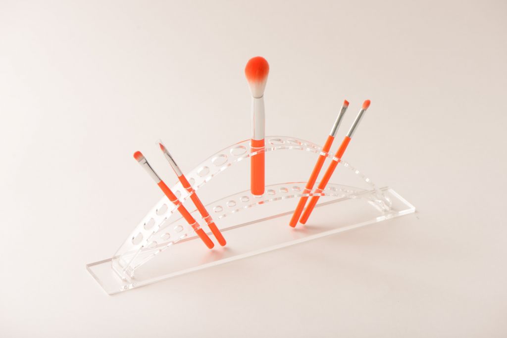 display stand for brushes