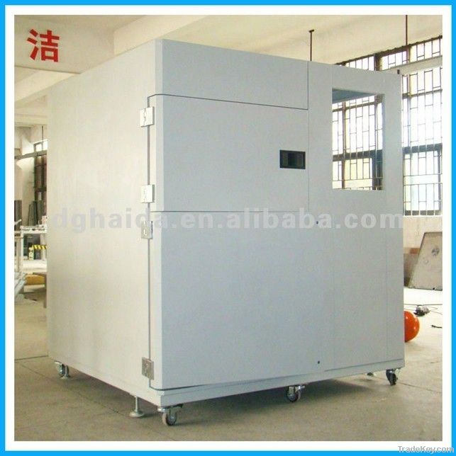 Thermal shock test chamber