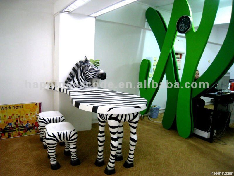 Lovely cartoon fiberglass sculpture, Jungle theme decoration