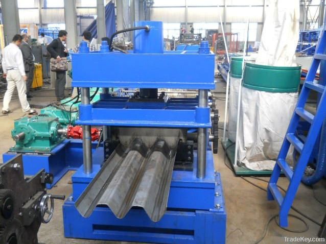 highway Guardrail roll forming machine