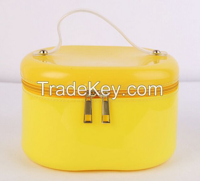Nice cosmetic bag with competitive price