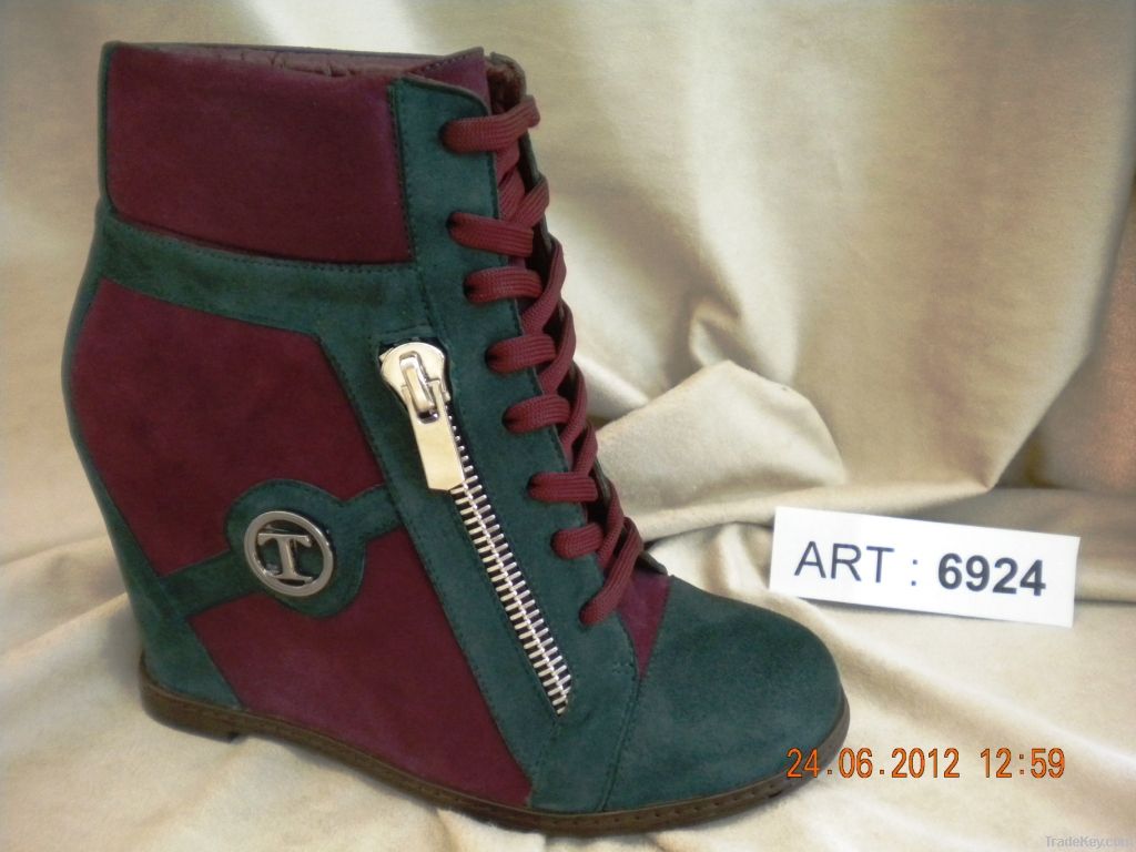 winter boots 6892