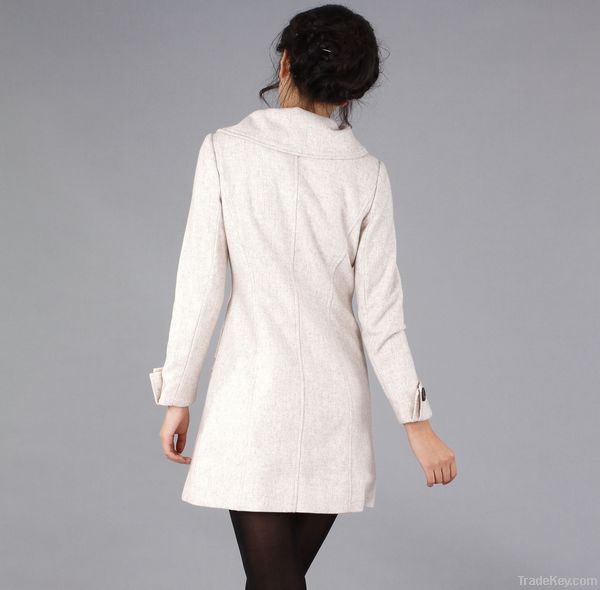 Woman Classic Beige Turndown Collar Wool Coat