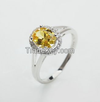 The forked spinel ring for wedding