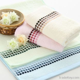 100% cotton jacquard terry bath towel with border