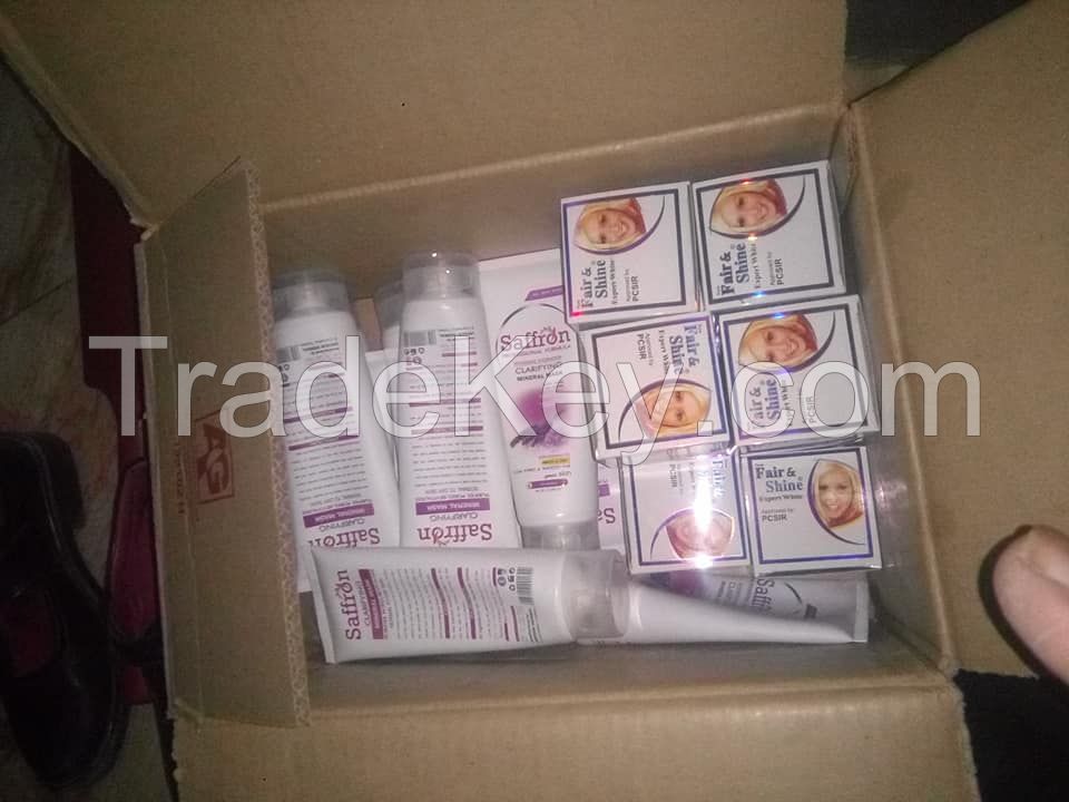 Wholesale Cosmetics And Packing Material Suppliers