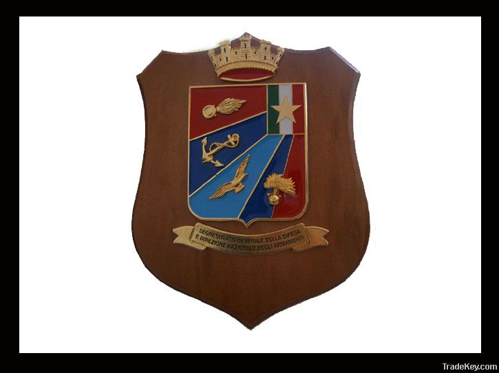 Wooden plaque trophy of sheild