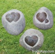 garden decoration heart shape stone