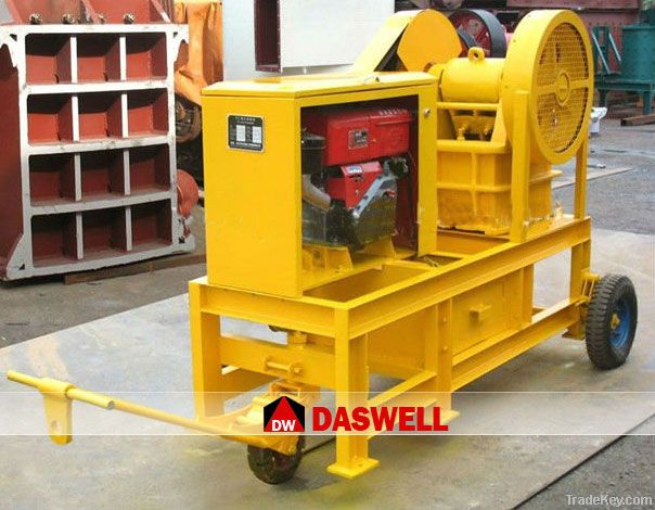 2012 Hot Selling Diesel Engine Iron Ore Mobile Crusher