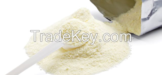 Full Cream Milk/Whole Milk Powder/ Skim Milk Powder in 25Kg Bags