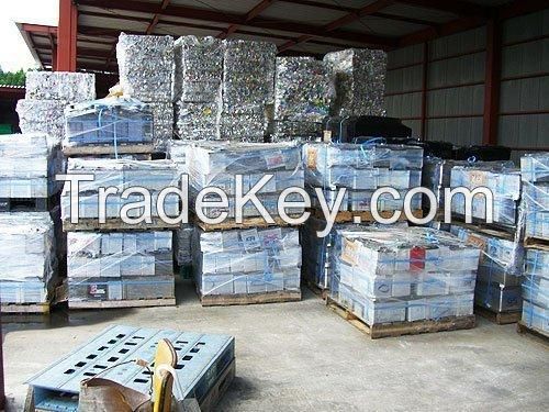 USED Waste Auto, Car and Truck battery, Drained lead battery scrap for sale at cheap 