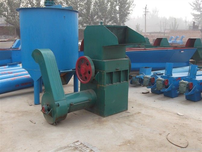 thicked Plastic Crushing & Cleaning Machine