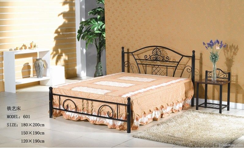 wrought bed