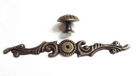 retro door handles, retro cabinet handles, retro wardrobe handles