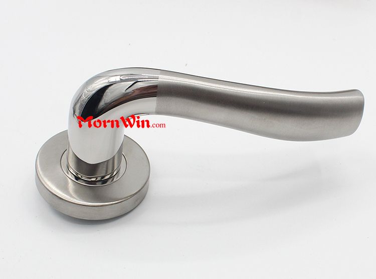 Satin and Polished stainless steel square tube lever door handle