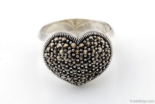 Heart marcasite ring