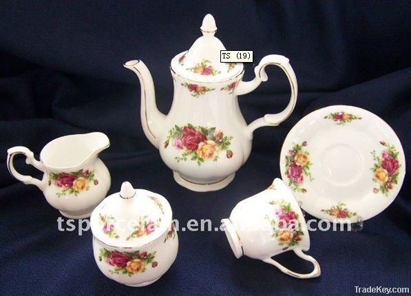bone china tea set/coffee set with gold design decal and gold design